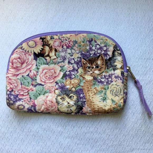 Vintage Ted Lapidus “kitty cat” makeup bag! 🐈 - Picture 6 of 6